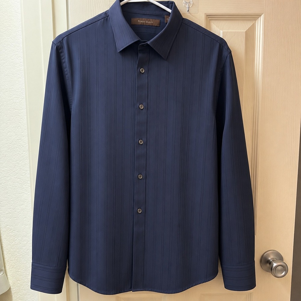 Perry Ellis Mens XL Button Up Shirt Navy Blue Tonal Stripe Long Sleeve Cotton